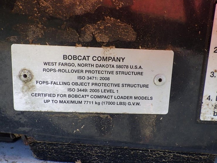 2013-bobcat-s750-image-19