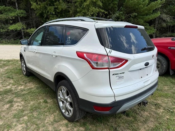 2013-ford-escape-titanium-image-4