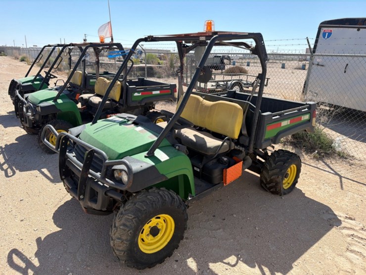 john-deere-gator-image-1