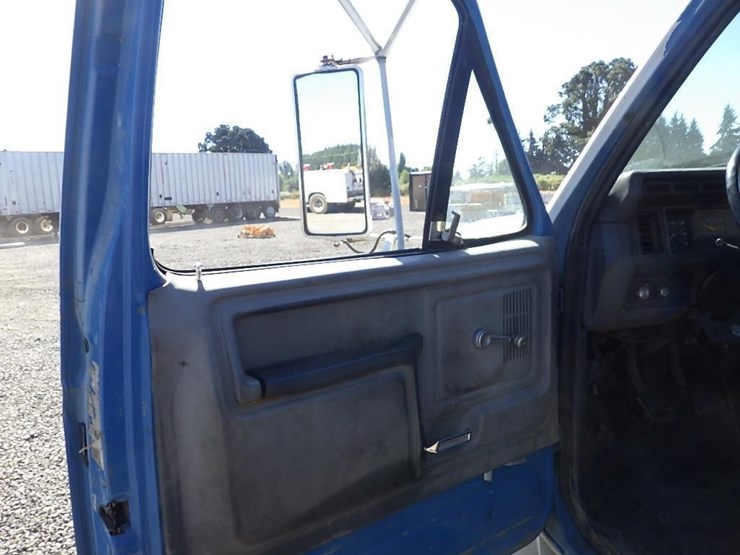 1991-ford-f600-image-24