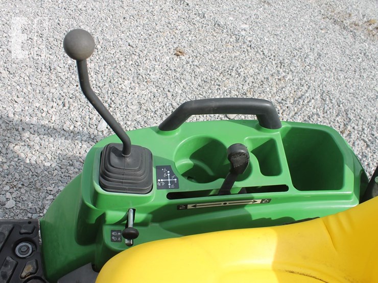 john-deere-1023e-image-13