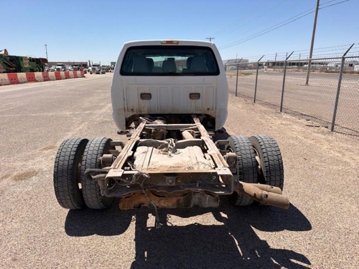 2014-ford-f550-image-6