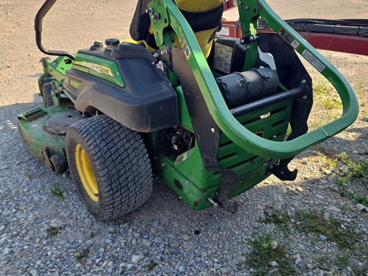 john-deere-la-image-4
