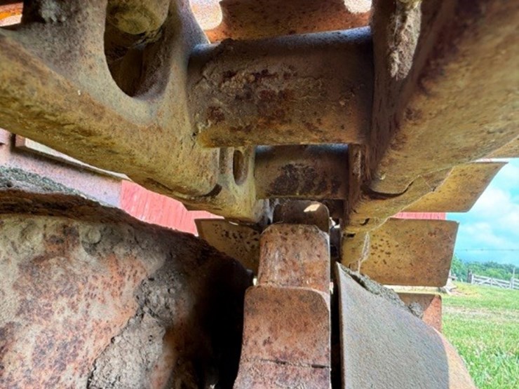 caterpillar-d6c-image-10