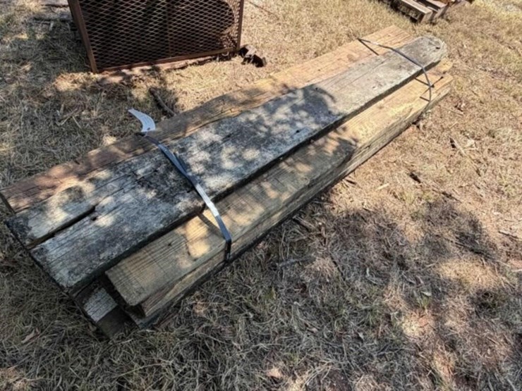 9-count--8’-wood-planks/board-image-3