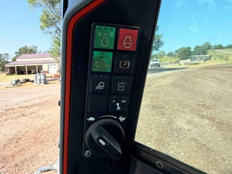 bobcat-t86-image-21