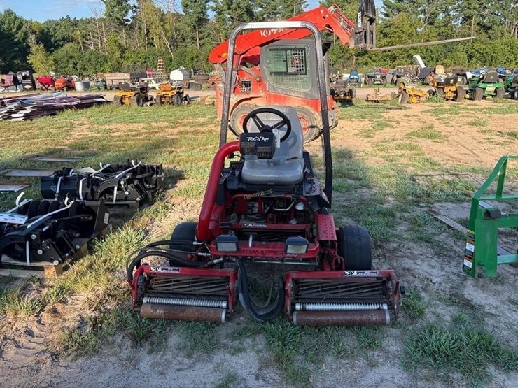 toro-greensmaster-3150-image-2