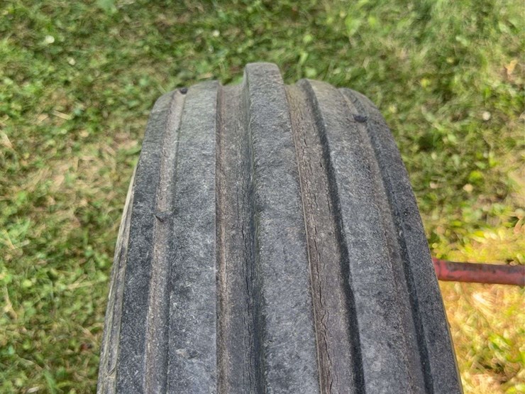 massey-ferguson-444-image-17