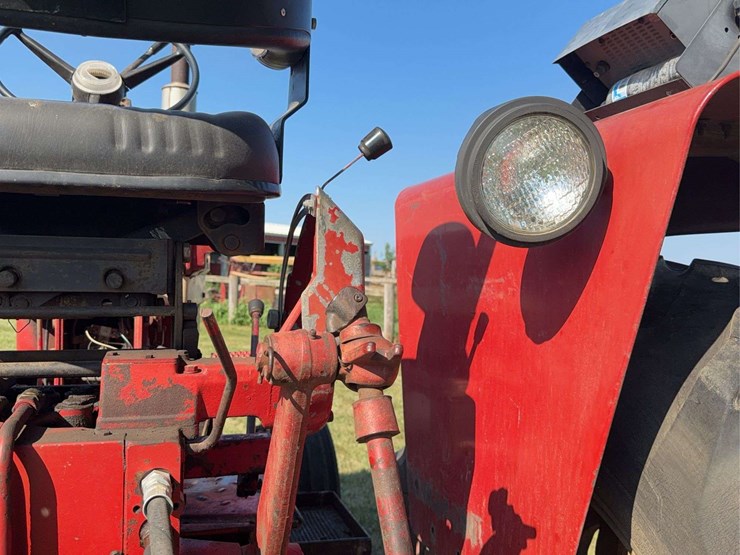 farmall-806-diesel-image-38
