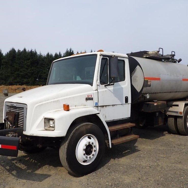 1999 FREIGHTLINER FL70