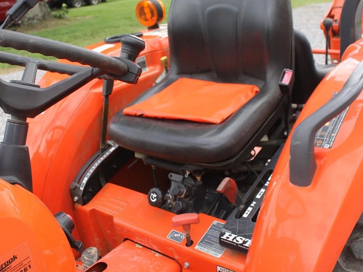 kubota-l3901hst-image-14