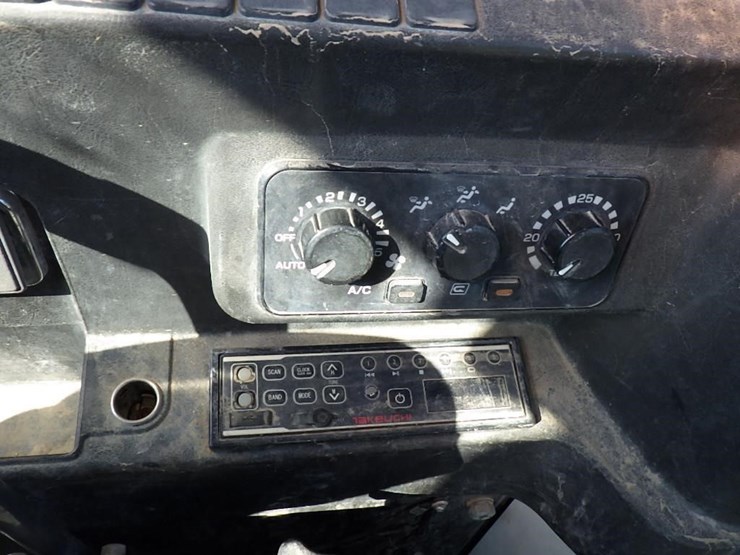 takeuchi-tb290-image-50