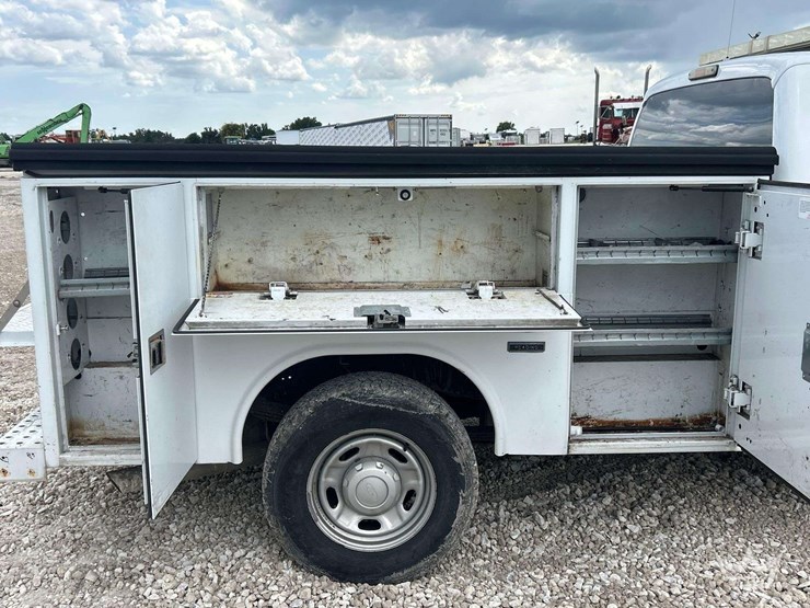 2016-ford-f250-image-11