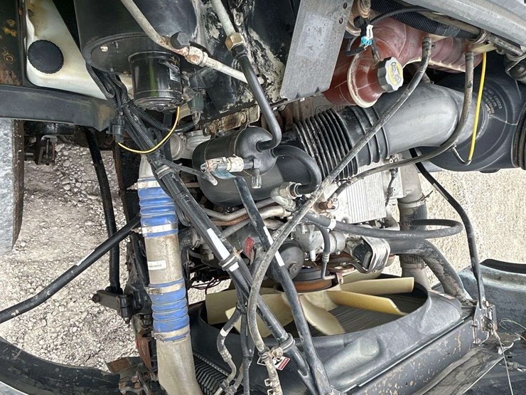 2007-sterling-l9500-image-8