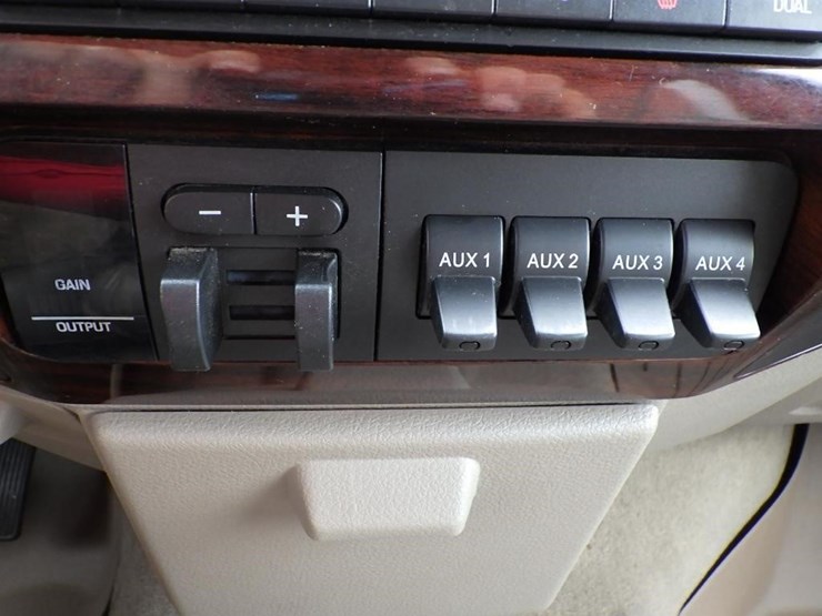2008-ford-f350-image-34
