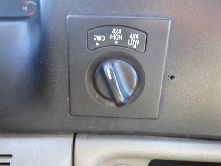 2002-ford-f250-image-34