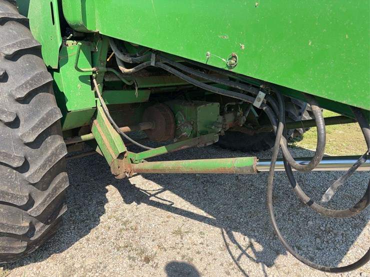 john-deere-9600-image-7