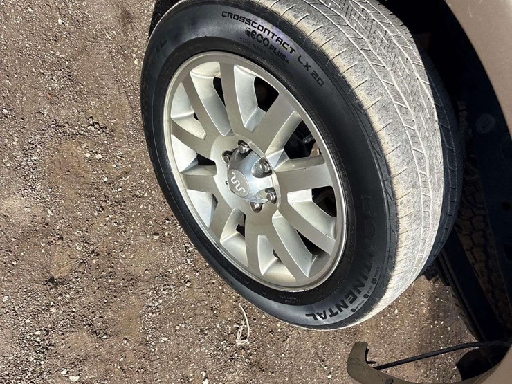 2012-ford-f150-image-32