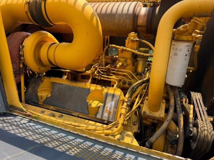 caterpillar-988b-image-12