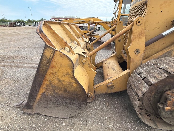 caterpillar-977-image-7