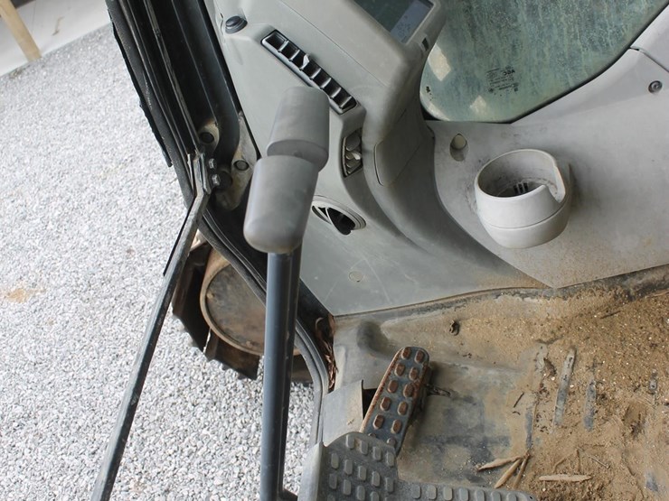 deere-300g-lc-image-23