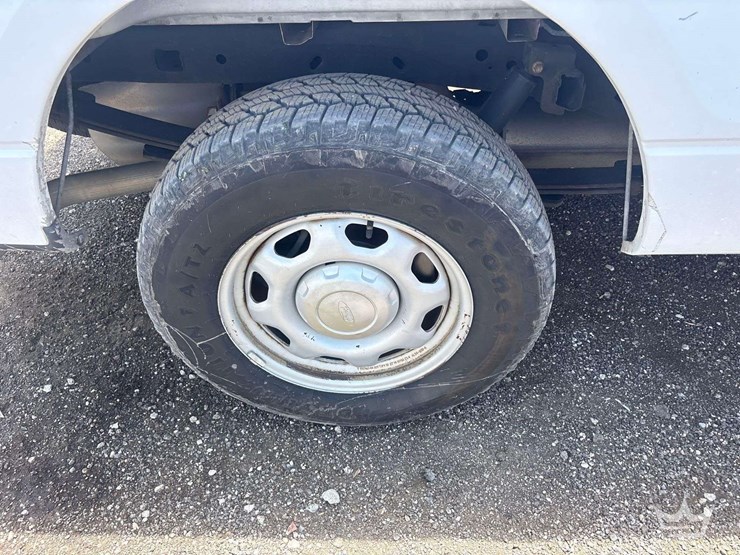 2014-ford-f150-image-25