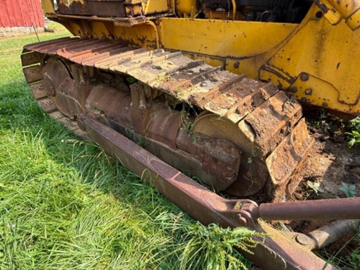 caterpillar-d6c-image-11