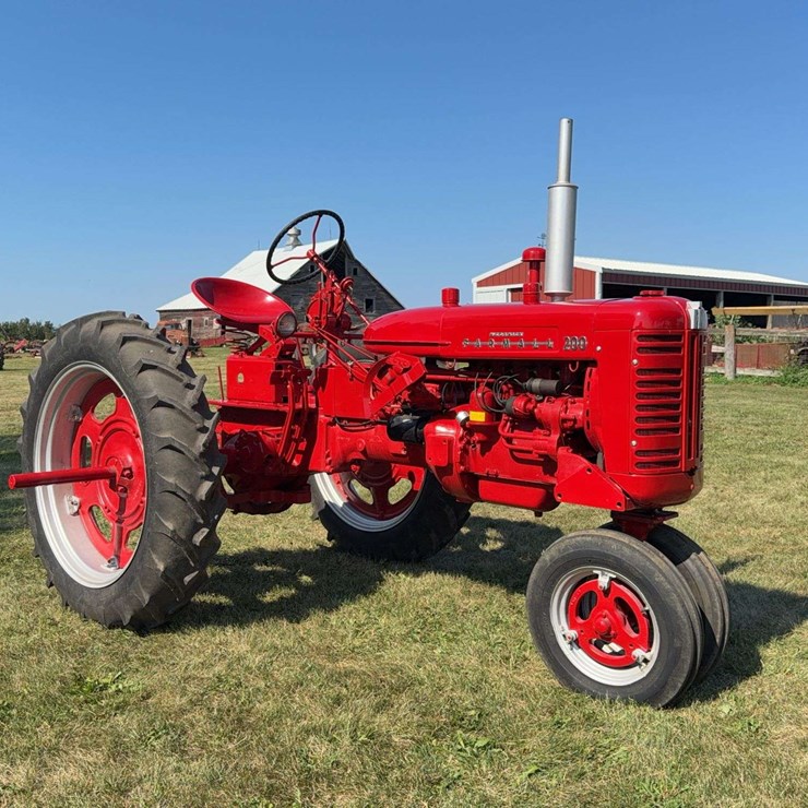 Farmall 200