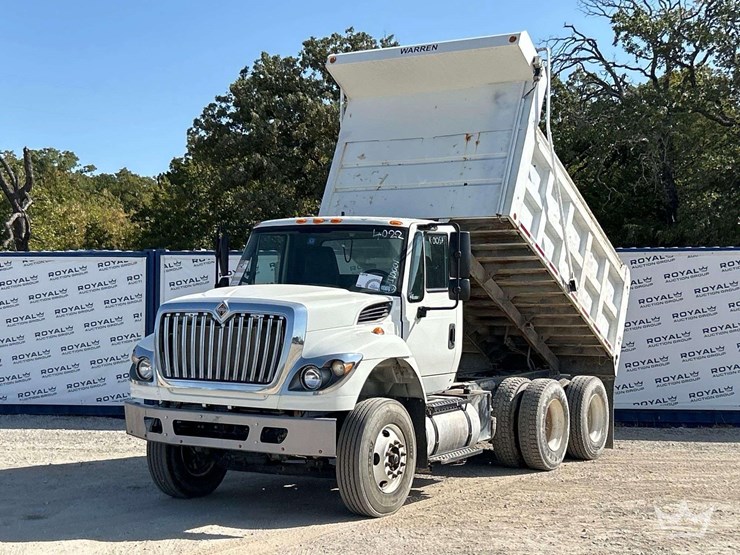 2015-international-workstar-7400-image-1