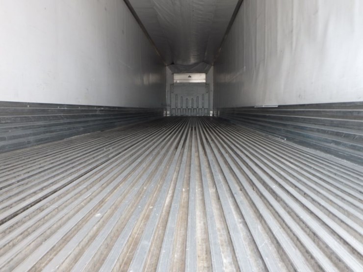 2016-utility-reefer-image-15