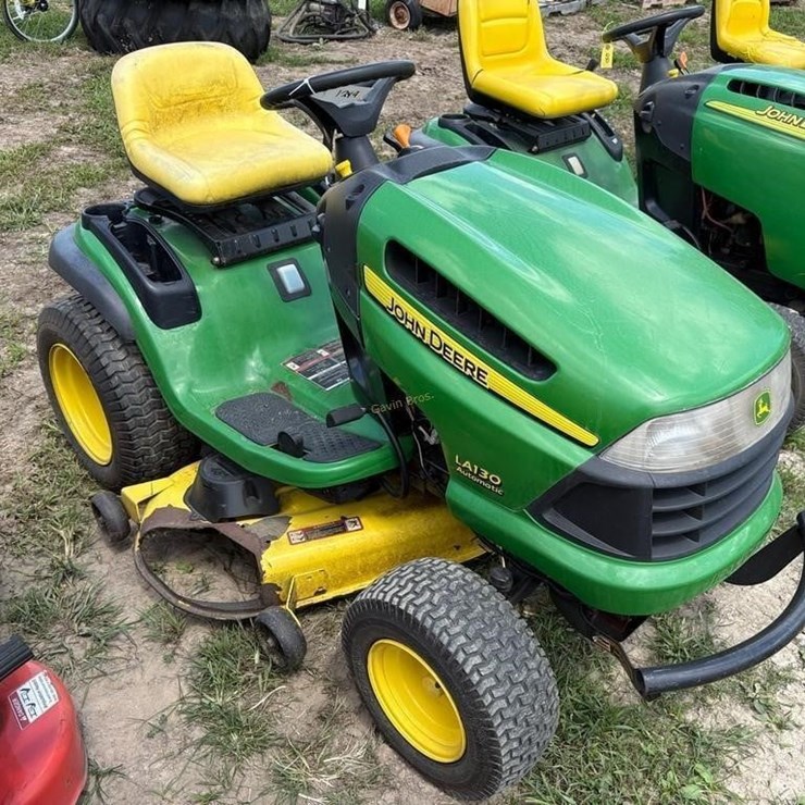 JOHN DEERE LA130