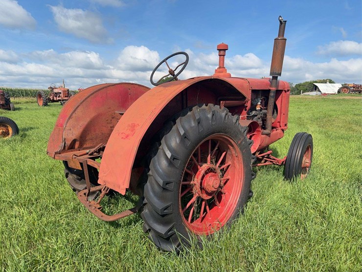 mccormick-deering-w-40-image-5