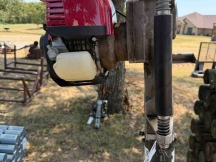 redi-driver-gas-powered-post-driver-image-6