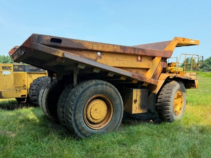 komatsu-330m-image-3