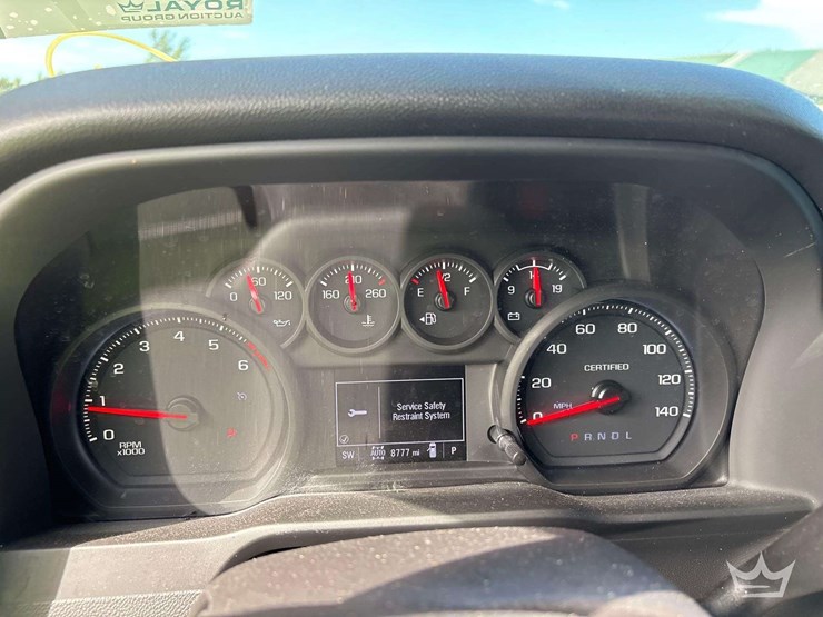 2025-chevrolet-silverado-1500-image-15