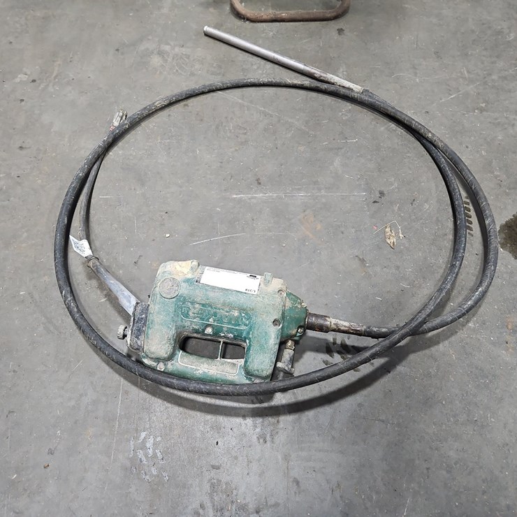 WACKER ELECTRIC CONCRETE VIBRATOR