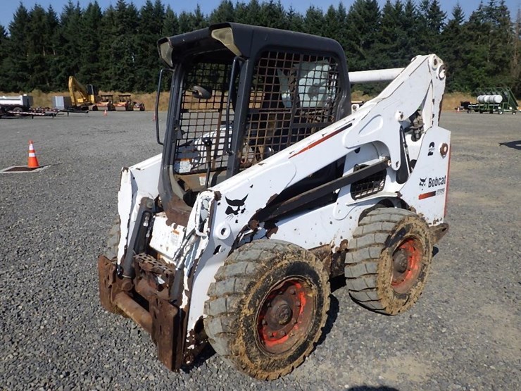 2013-bobcat-s750-image-1