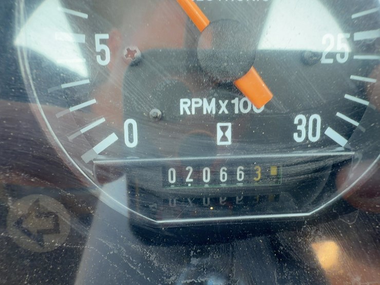 2011-volvo-sd45d-image-18