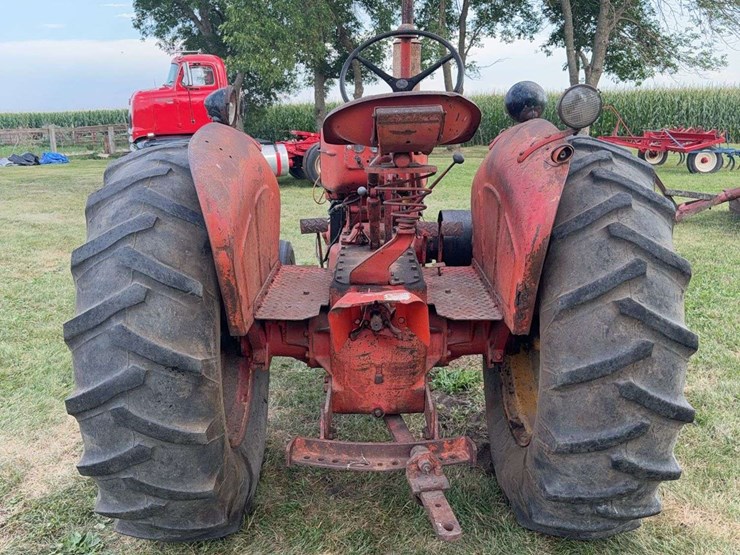 massey-ferguson-44-image-4