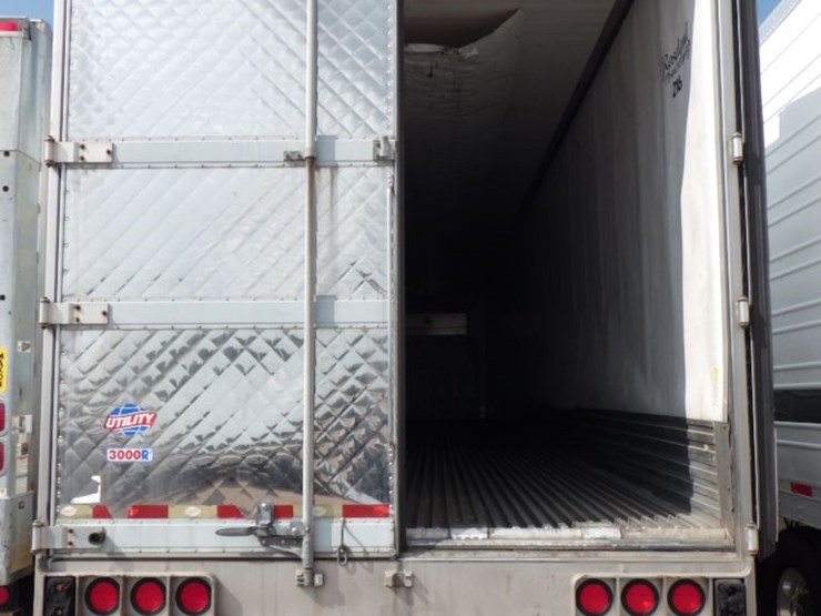 2016-utility-reefer-image-13