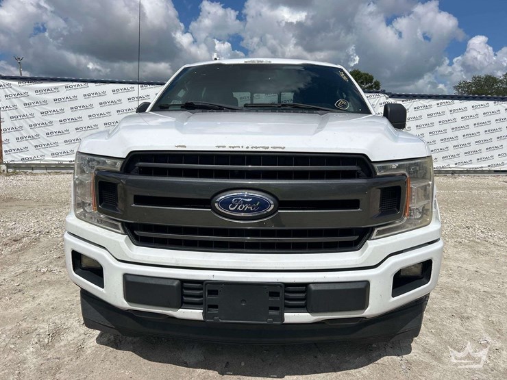 2018-ford-f150-image-27