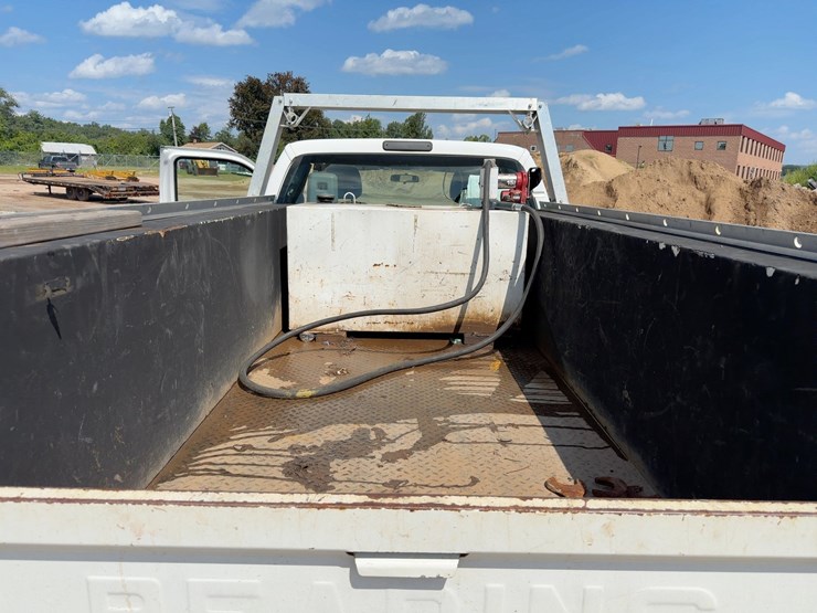 2016-ford-f350-xl-image-23