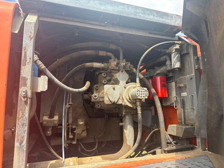 hitachi-450lc-hydraulic-excavator-sn:11820-image-16