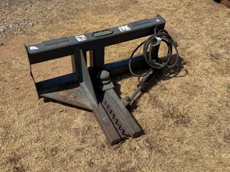 skid-steer-tree/post-puller-image-2