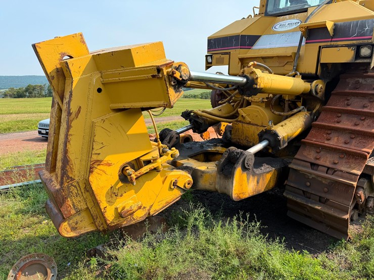 caterpillar-d11r-image-7
