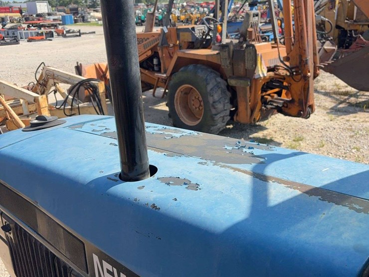 ford-7740-image-13