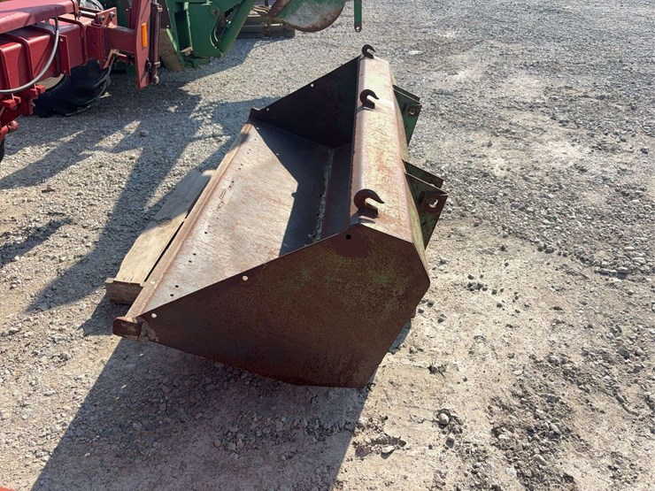 john-deere-148-image-5
