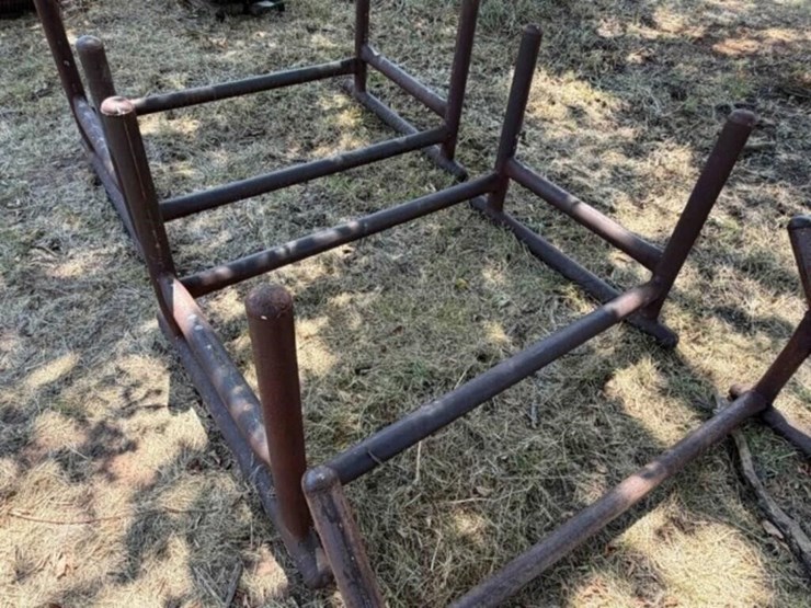 3--steel-cradles---5’x3’-each-image-3
