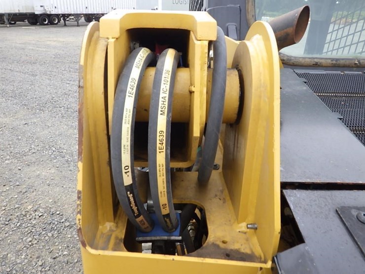 2014-caterpillar-226d3-image-21