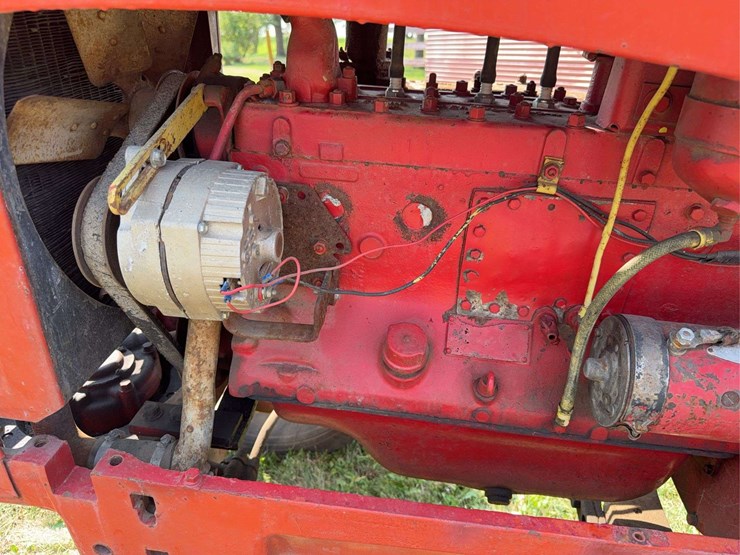 massey-ferguson-44-image-47